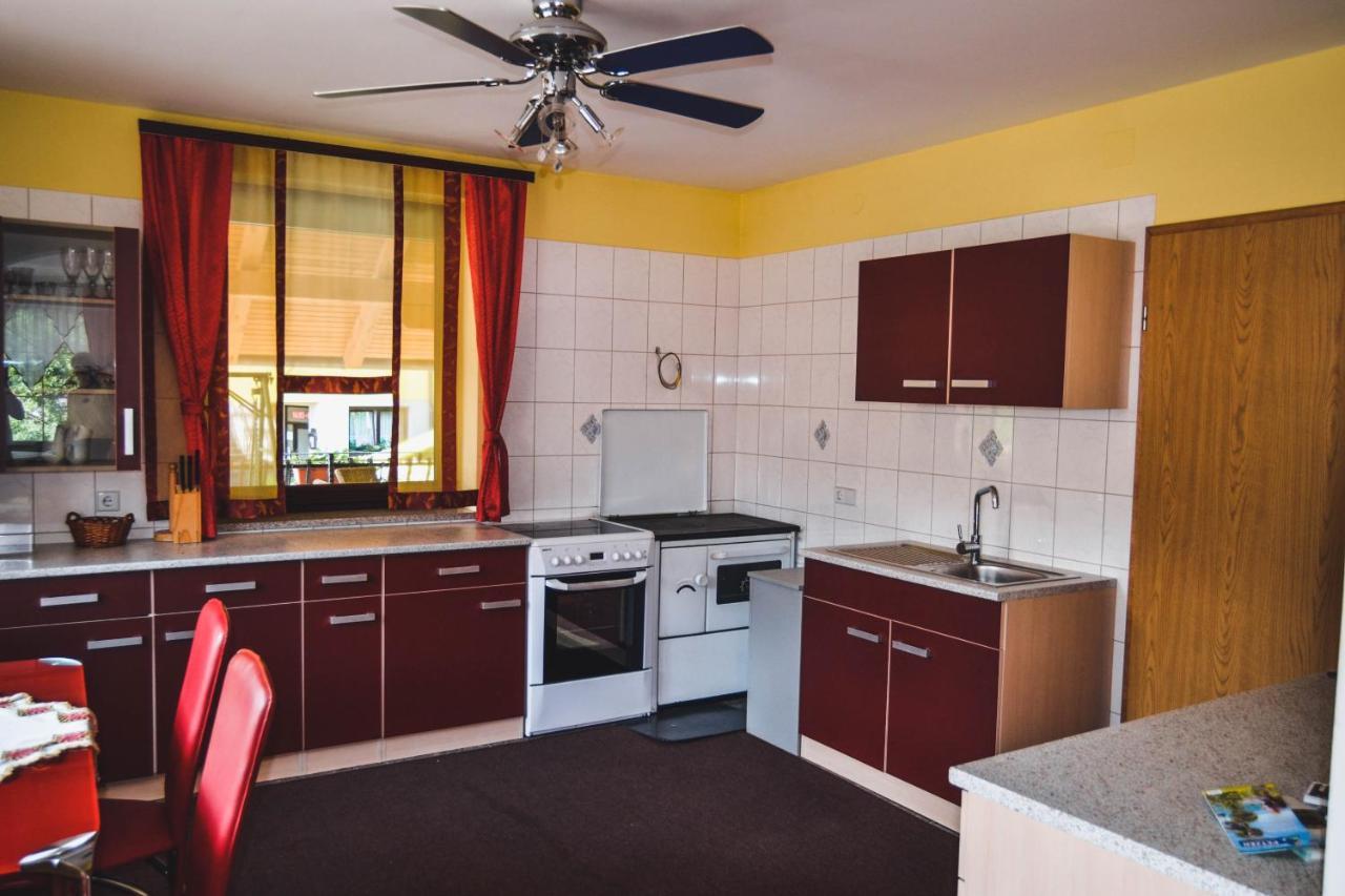 Apartmaji Krebs Mezica Zewnętrze zdjęcie